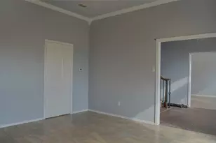 105 Country Green Ct, Weatherford, TX 76087 - Photo 4