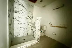 1921 Ashley Dr, Fort Worth, TX 76134 - Photo 6