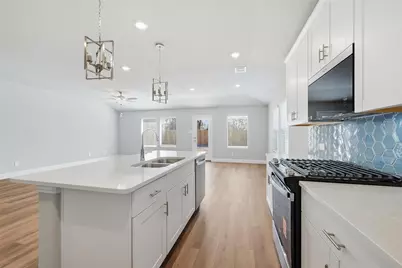 407 Midnight Oak Drive, McKinney, TX 75069 - Photo 2