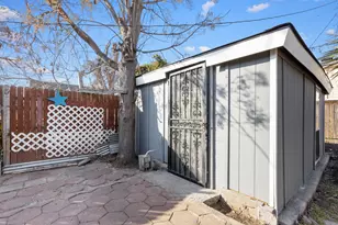 2435 Sharon St, Dallas, TX 75211 - Photo 26