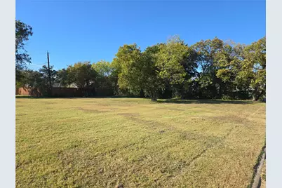 221 Haskell Drive, Garland, TX 75040 - Photo 4