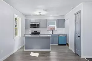 3922 Rainier St, Irving, TX 75062 - Photo 4