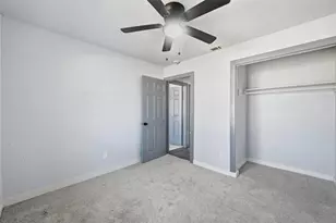 3922 Rainier St, Irving, TX 75062 - Photo 14