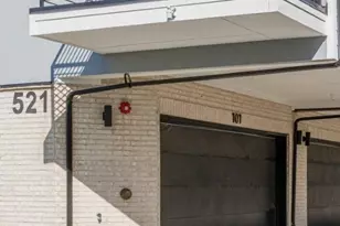 521 Melba St, Dallas, TX 75208 - Photo 2