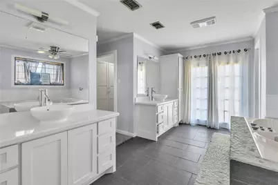 2848 Azalea Lane, Groves, TX 77619 - Photo 12