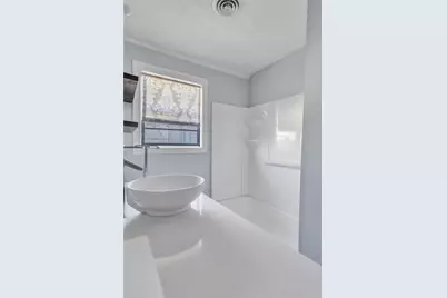 2848 Azalea Lane, Groves, TX 77619 - Photo 20