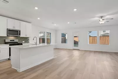 2012 Carriage Court, Seagoville, TX 75159 - Photo 4