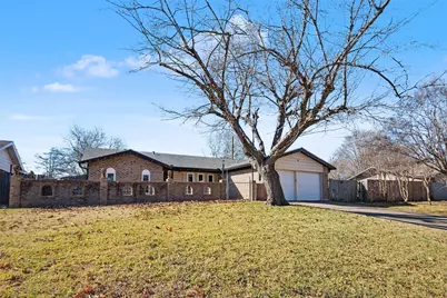 2002 Cottie Lane, Arlington, TX 76010 - Photo 2