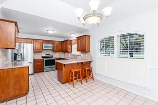 1716 Dove Ln, Crowley, TX 76036 - Photo 6