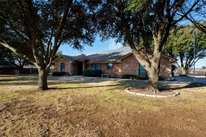 1716 Dove Lane, Crowley, TX 76036 - Photo 4