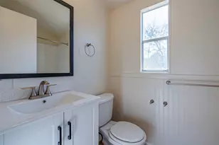 720 Jupiter Ave, Granbury, TX 76049 - Photo 12