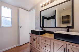 720 Jupiter Ave, Granbury, TX 76049 - Photo 22