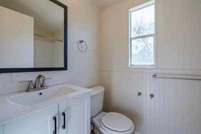 720 Jupiter Avenue, Granbury, TX 76049 - Photo 12