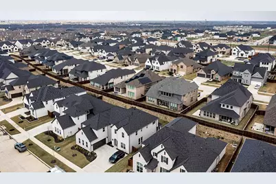 691 Meandering Lane, Frisco, TX 75033 - Photo 2