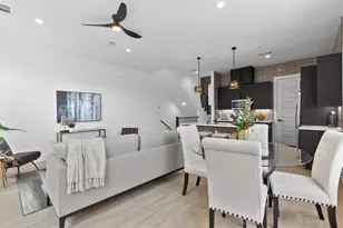 727 W 10th St, Dallas, TX 75208 - Photo 12