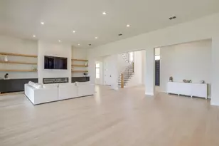 12404 Bella Italia Dr, Benbrook, TX 76126 - Photo 6