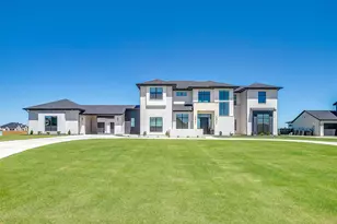 12404 Bella Italia Dr, Benbrook, TX 76126 - Photo 2