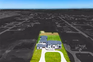 12404 Bella Italia Dr, Benbrook, TX 76126 - Photo 40