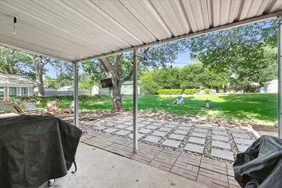 212 Glenn Drive, Hurst, TX 76053 - Photo 24