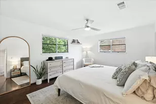 212 Glenn Dr, Hurst, TX 76053 - Photo 14