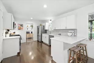 212 Glenn Dr, Hurst, TX 76053 - Photo 10