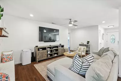 212 Glenn Drive, Hurst, TX 76053 - Photo 6