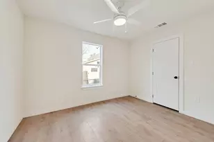 1553 Harris Ct, Dallas, TX 75223 - Photo 10