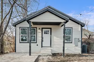 1553 Harris Ct, Dallas, TX 75223 - Photo 2