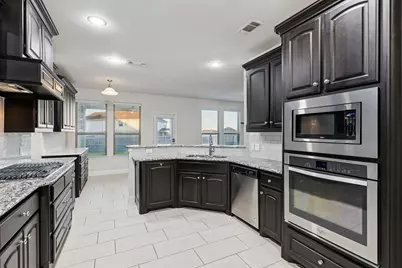 5448 Tuxbury Pond Drive, Fort Worth, TX 76179 - Photo 10