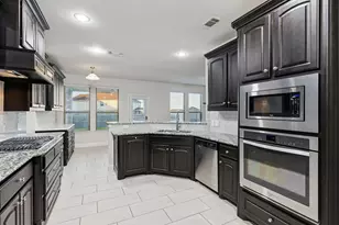 5448 Tuxbury Pond Dr, Fort Worth, TX 76179 - Photo 10