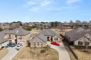 6317 Teresa Ln, Rowlett, TX 75089 - Photo 2