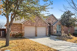 2235 Wildrose Dr, Little Elm, TX 75068 - Photo 2