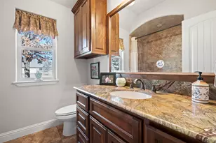 3719 Lonesome Creek Road, Granbury, TX 76049 - Photo 24