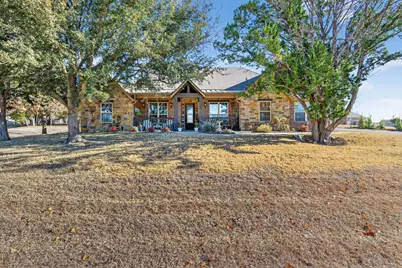 3719 Lonesome Creek Road, Granbury, TX 76049 - Photo 2