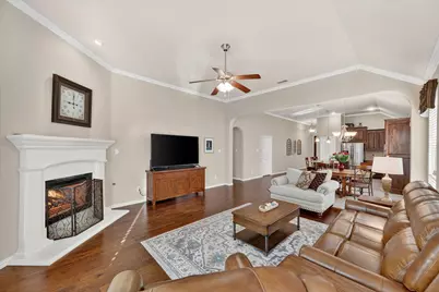 2931 Trail Lake Drive, Grand Prairie, TX 75054 - Photo 20