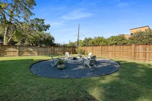 9207 Angora St, Dallas, TX 75218 - Photo 28