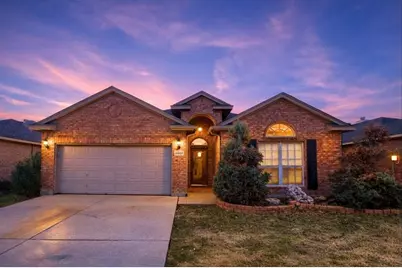 10605 Foothill Drive, Fort Worth, TX 76131 - Photo 2