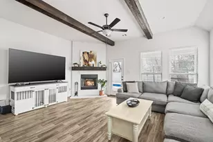 421 Monarch Wy, Justin, TX 76247 - Photo 14