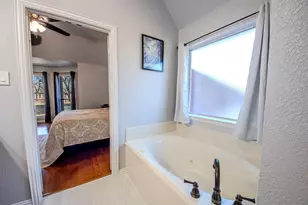 9001 Ravenswood Rd, Granbury, TX 76049 - Photo 24