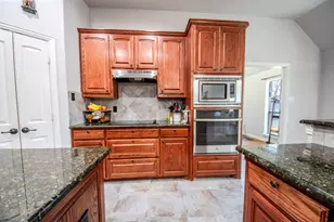 9001 Ravenswood Rd, Granbury, TX 76049 - Photo 14