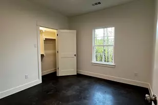 1227 Rosemary St, Greenville, TX 75401 - Photo 8