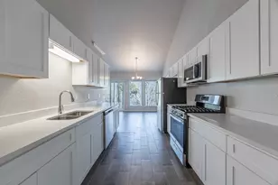 1818 Knob Hill Dr, Garland, TX 75043 - Photo 4