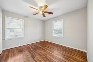 900 W Sycamore St, Sherman, TX 75092 - Photo 20