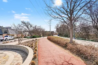 4020 Buena Vista Street, Dallas, TX 75204 - Photo 36