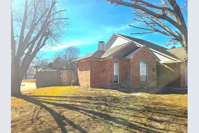 400 Buckskin Drive, Red Oak, TX 75154 - Photo 2