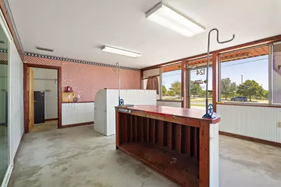 124 Faircrest Drive, Cleburne, TX 76033 - Photo 6