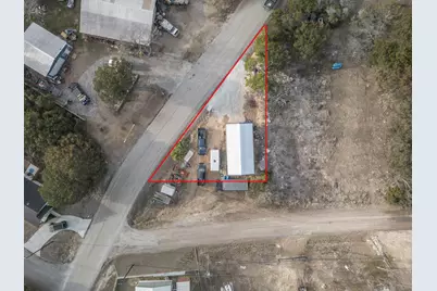 1030 Comanche Cove Drive, Granbury, TX 76048 - Photo 10