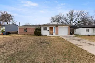 3021 Dogwood Dr, Mesquite, TX 75150 - Photo 2