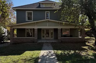 615 W Oak St, Denton, TX 76201 - Photo 1
