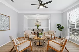 4304 Vine Ridge Ct, Arlington, TX 76017 - Photo 2